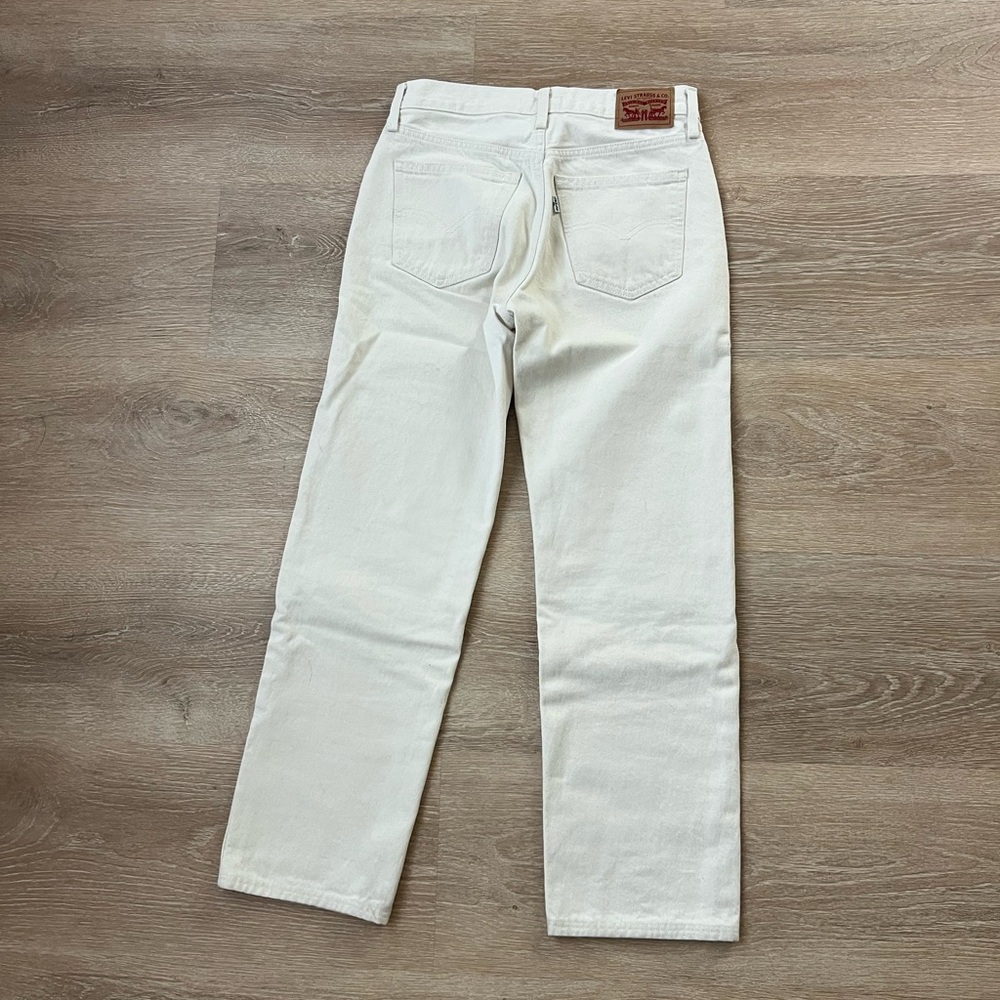 Levi's Women's Low Pro Straight Leg Jeans in White - Picture 3 of 4